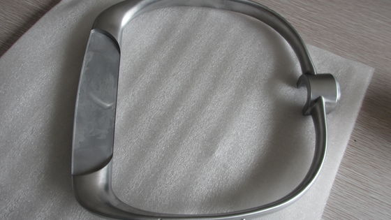 Insert Injection Molding, Automatic Inserts Feeding Precision Size Tolearance +/-0.05